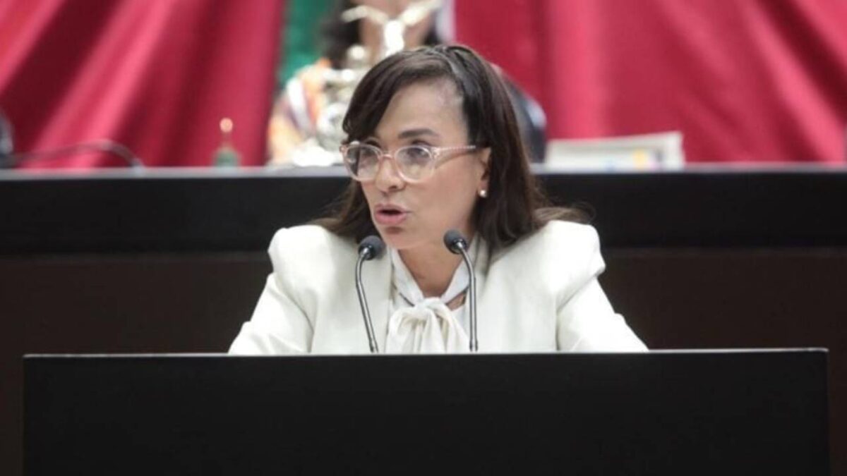 Laura Fernández Piña.