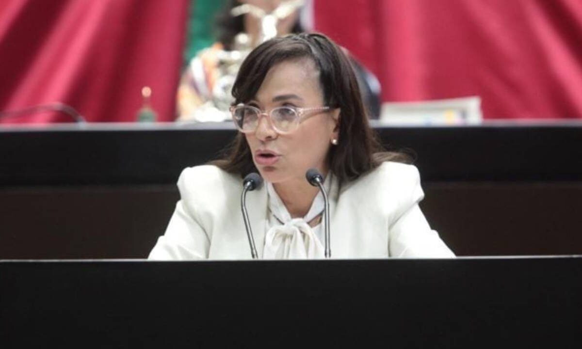 Laura Fernández Piña.