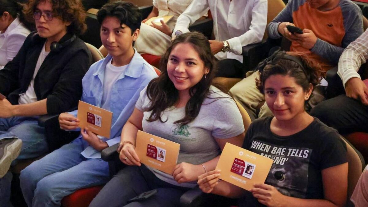 Tarjeta Juventud es Poder.