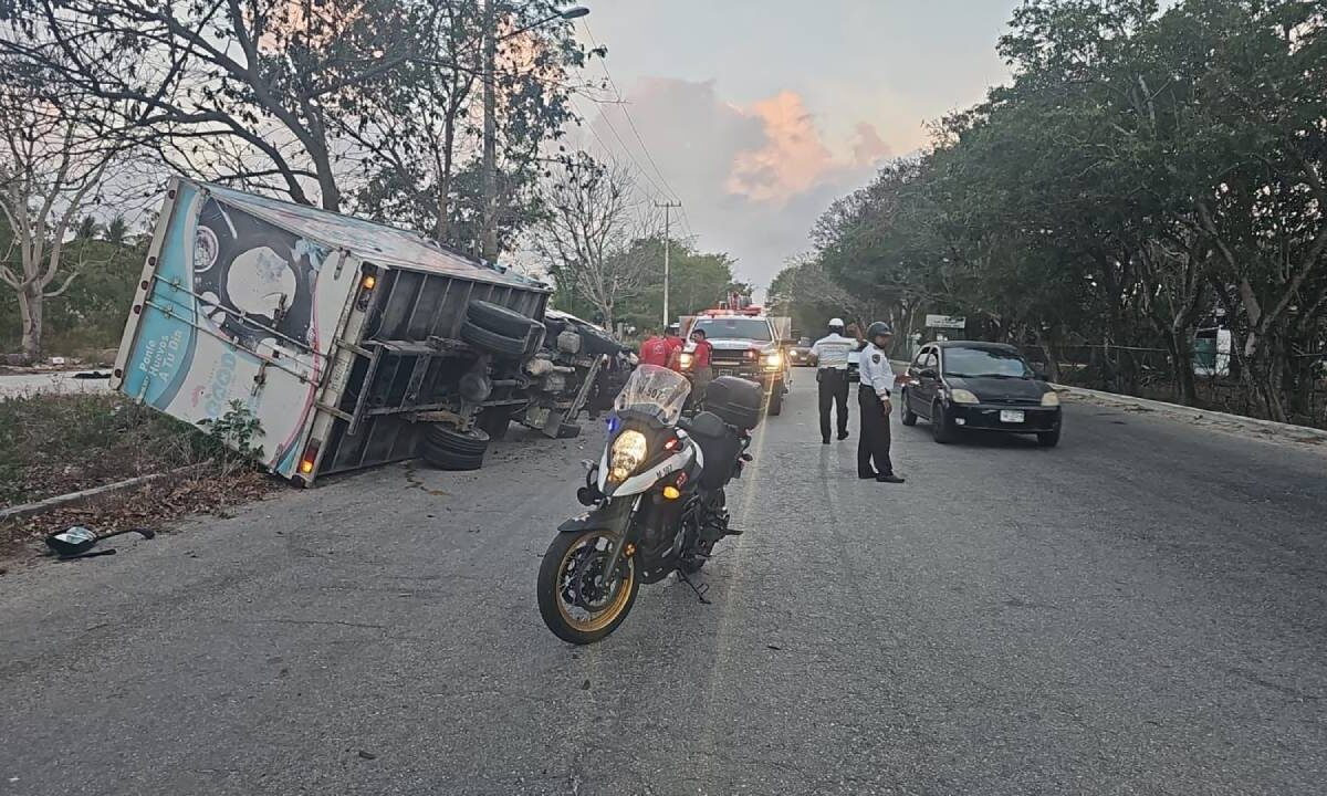 Varios choques se registraron en Cancún.