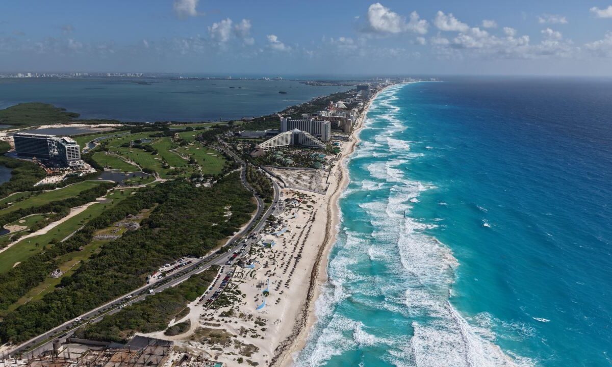 Playa Delfines, Cancún.