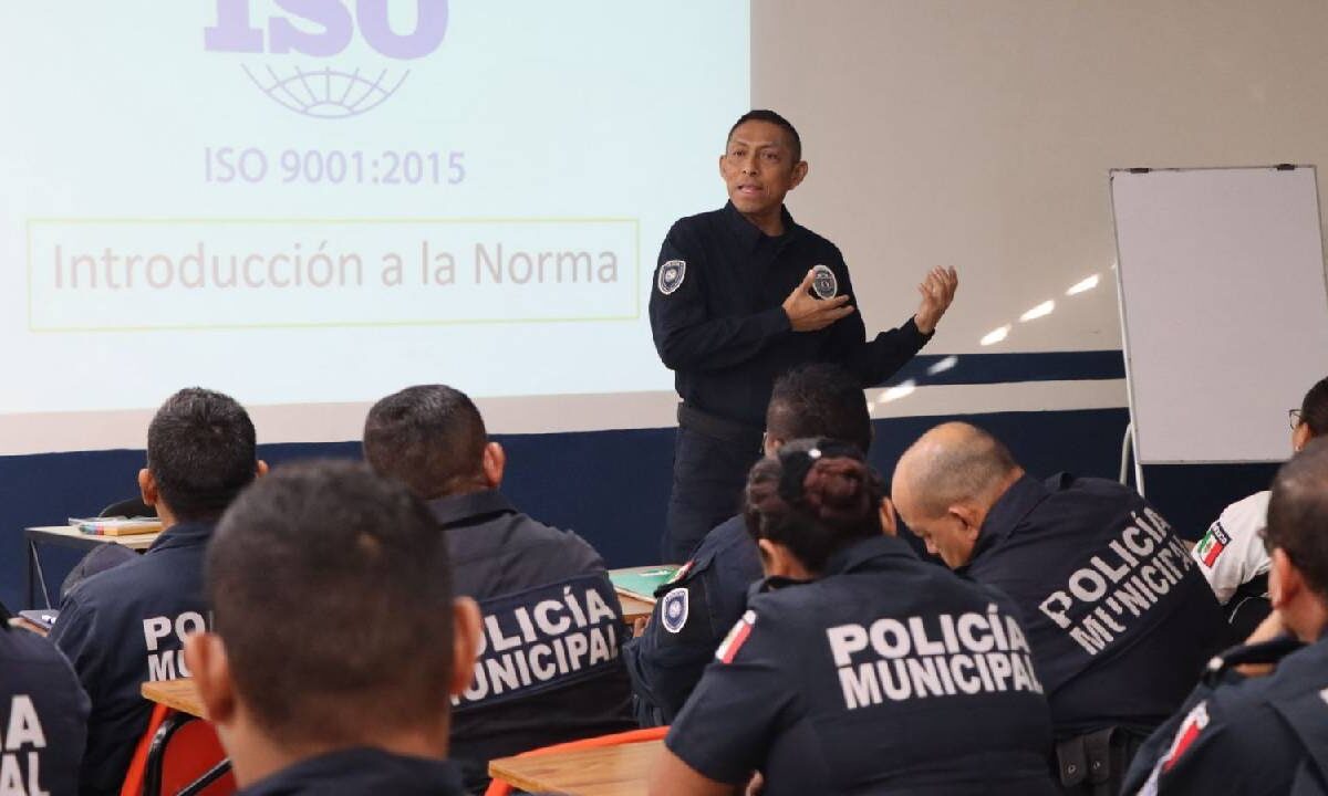 Playa del Carmen prioriza capacitación de sus policías.