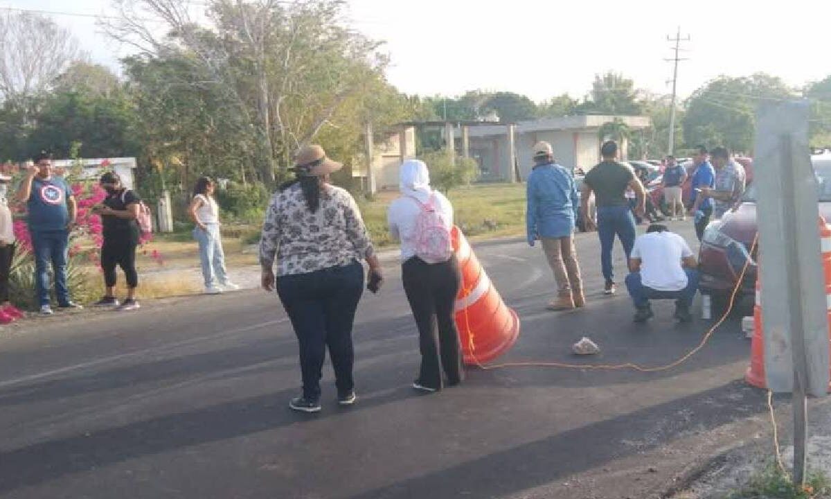 Profesores siguen con sus protestas.