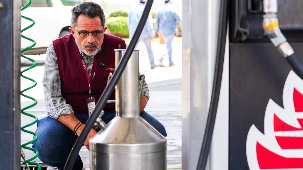 La Profeco dio detalles de los precios de gasolina.