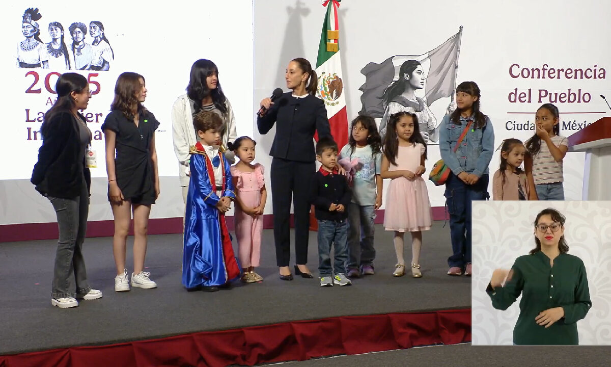 Festejan el Dia de la Niña y el Niño.