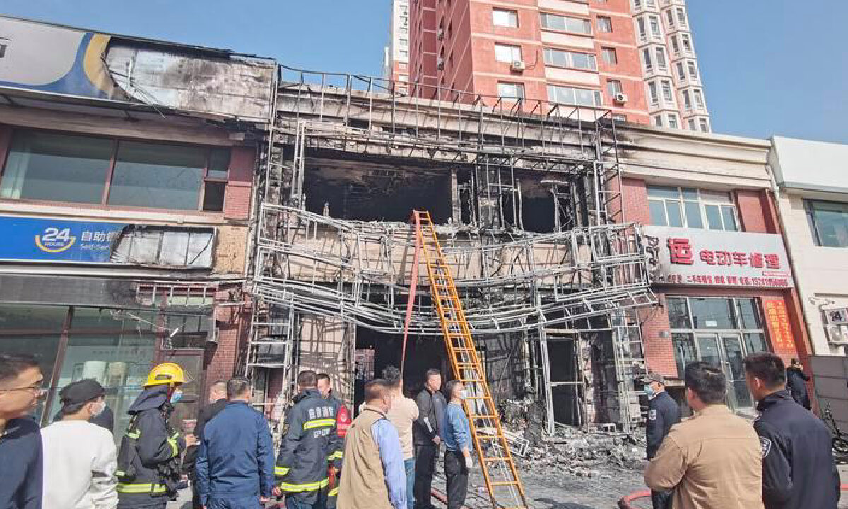 Tragedia en China. Un incendio en restaurante deja 22 muertos.