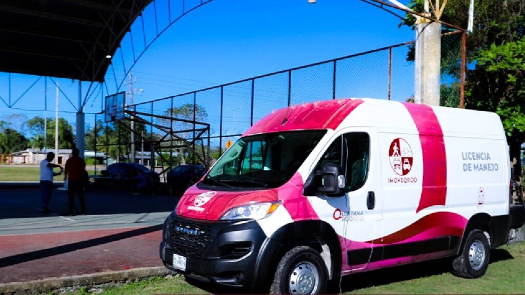 Tramita tu licencia de conducir en las unidades móviles.