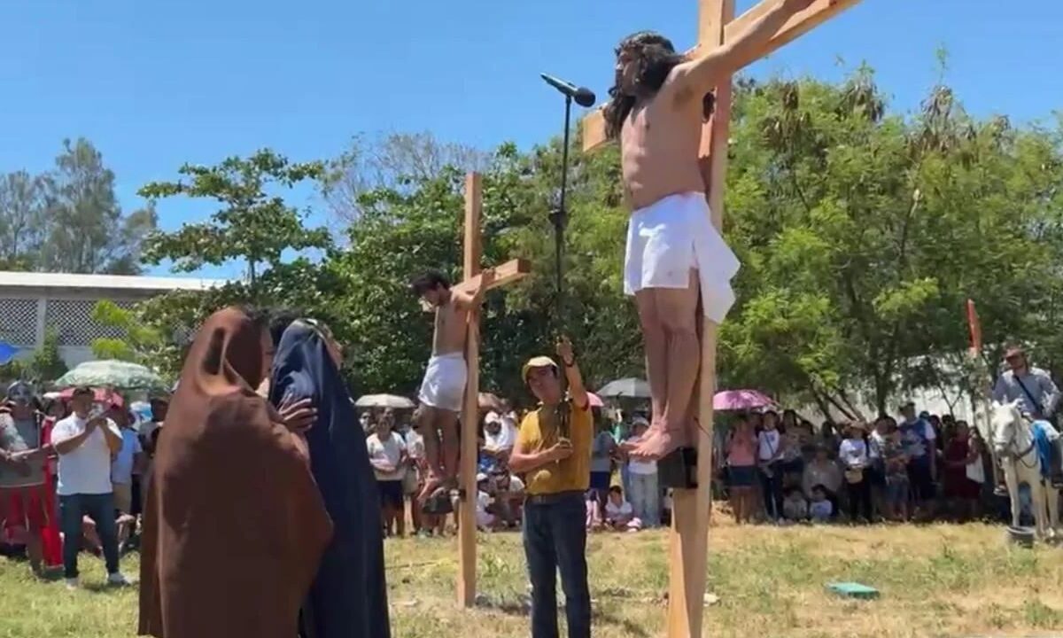 Viacrucis en Chetumal.