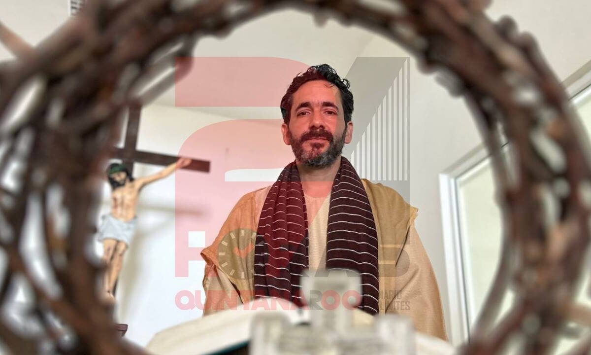 Últimas noticias. Rafael Pérez Pasquel, será quien represente a Jesús en el Viacrucis.