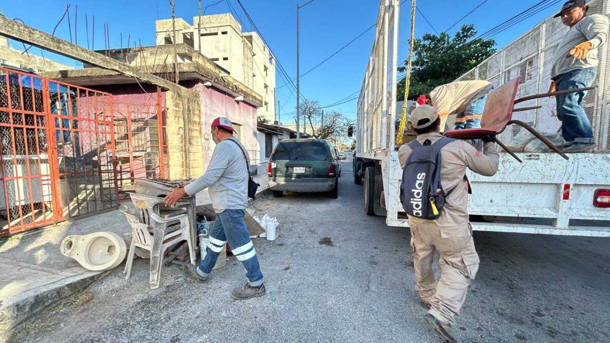 La lucha contra el dengue en Quintana Roo continúa.