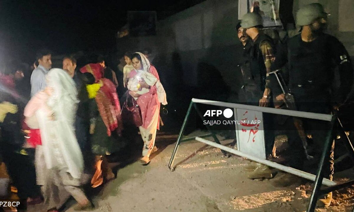 Bombardeo de India contra Pakistán.