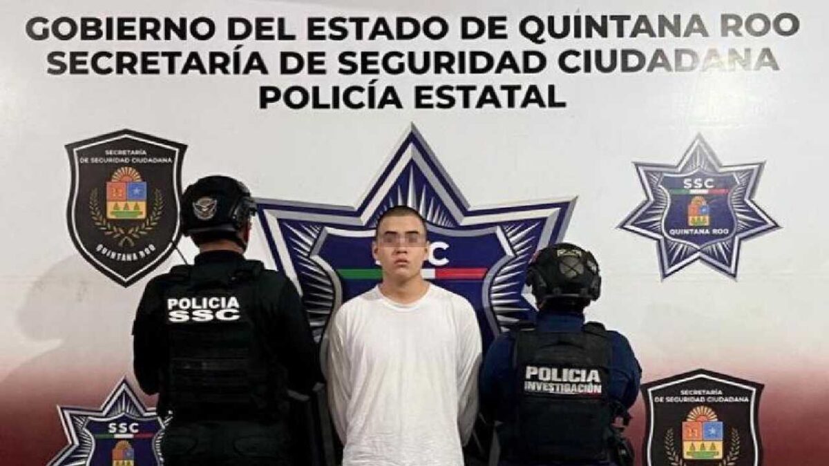 Policías detuvieron al sujeto en Cancún.