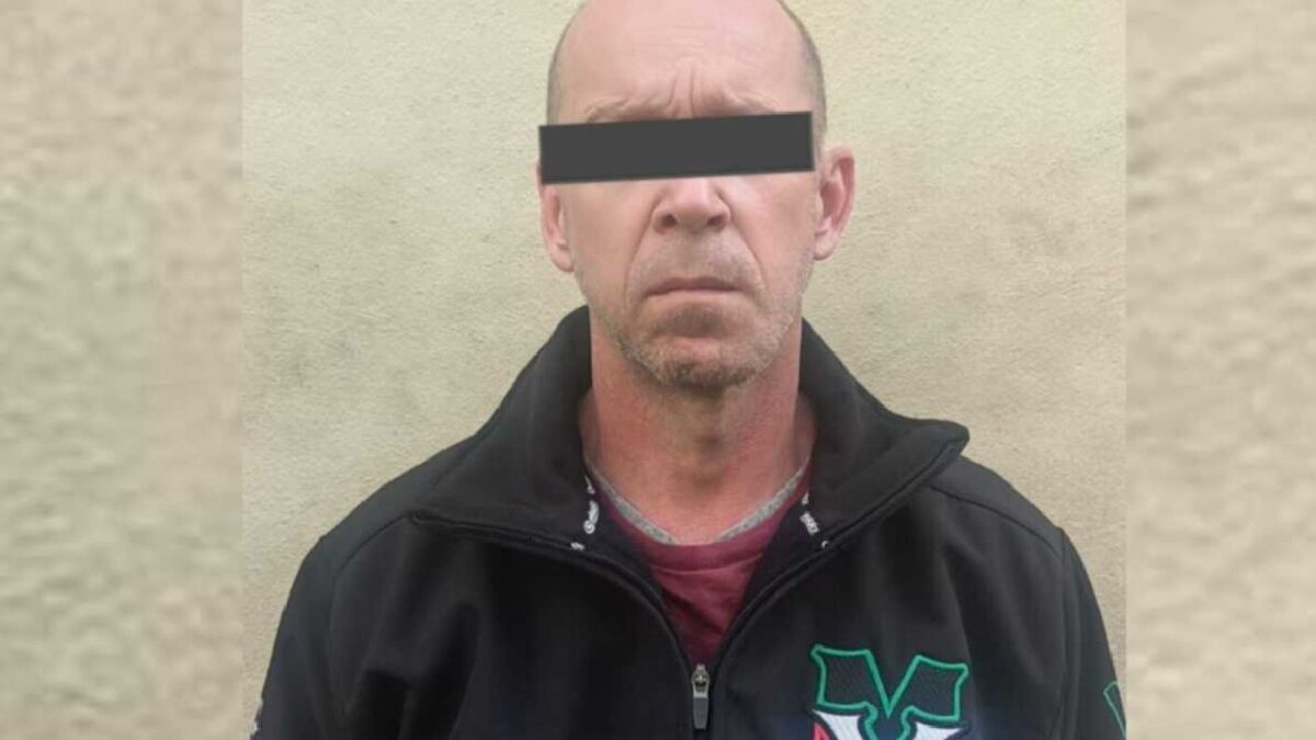 Carlos Canabal escapa de prisión domiciliaria.