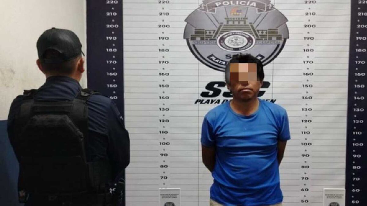 Cae sujeto con droga en Playa del Carmen.