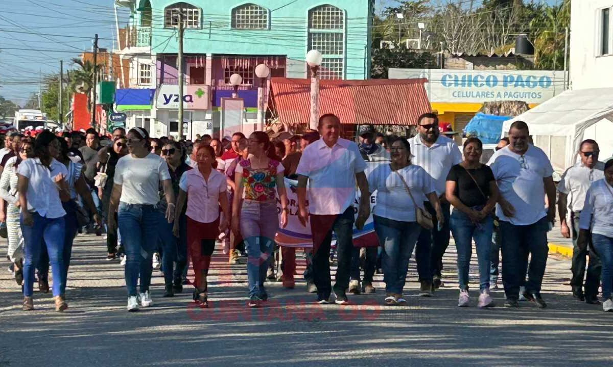 Trabajadores celebraron el Día del Trabajo en Lázaro Caénaes.