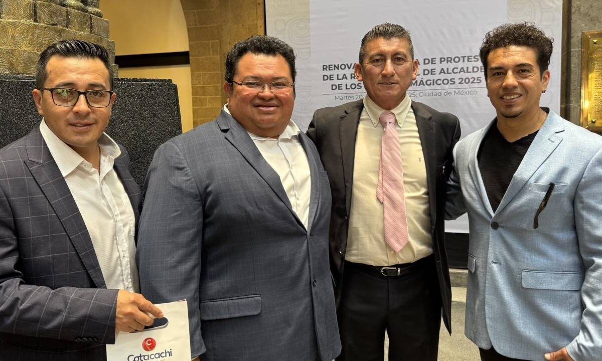 Los alcaldes José Alfredo “Chepe” Contreras Méndez y José Luis Chacón Méndez.