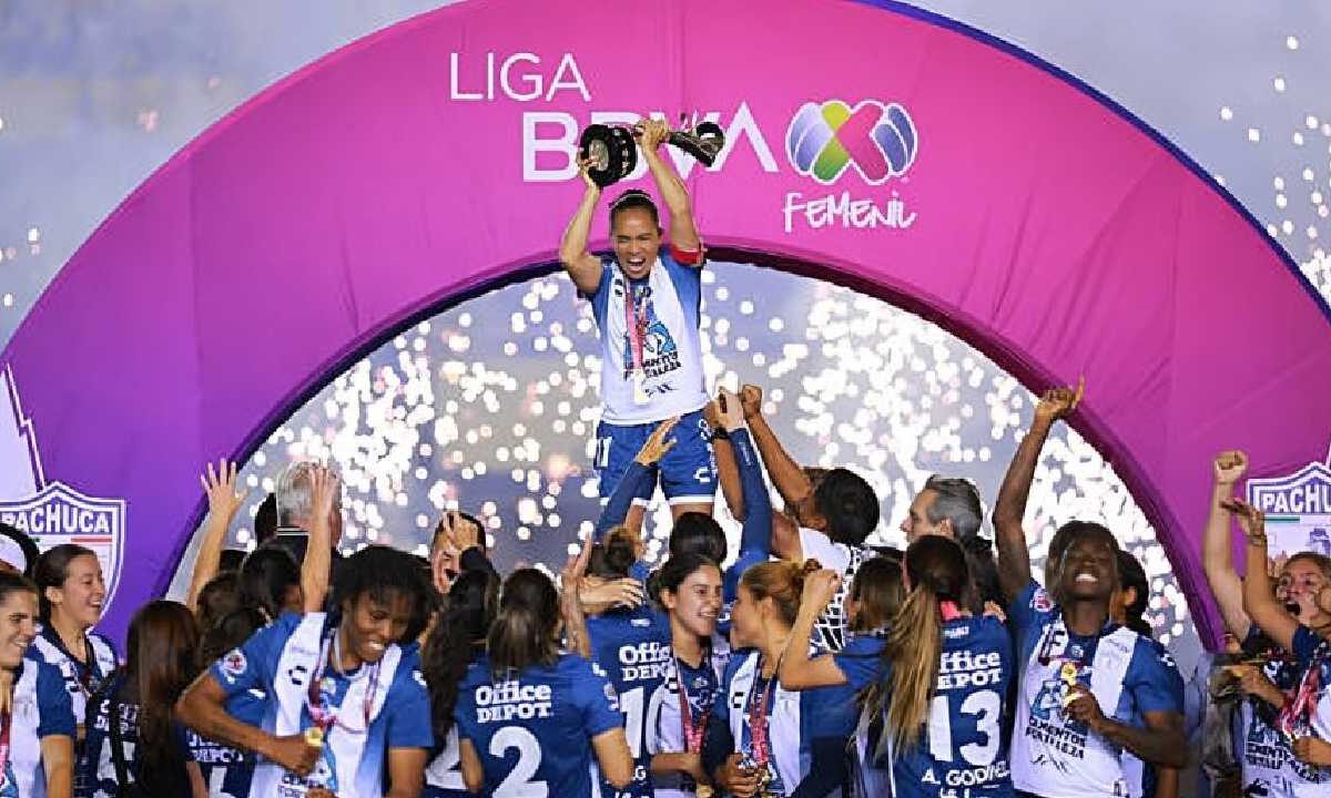 El quipo femenil de Pachuca alcanzó la gloria.