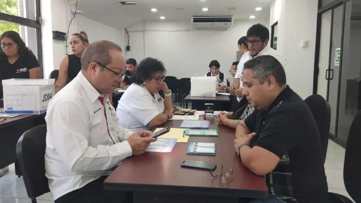 Arrancó el voto anticipado en Quintana roo.