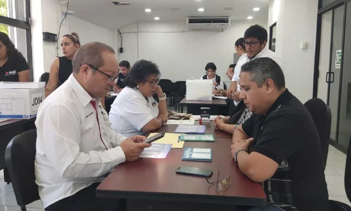 Arrancó el voto anticipado en Quintana roo.