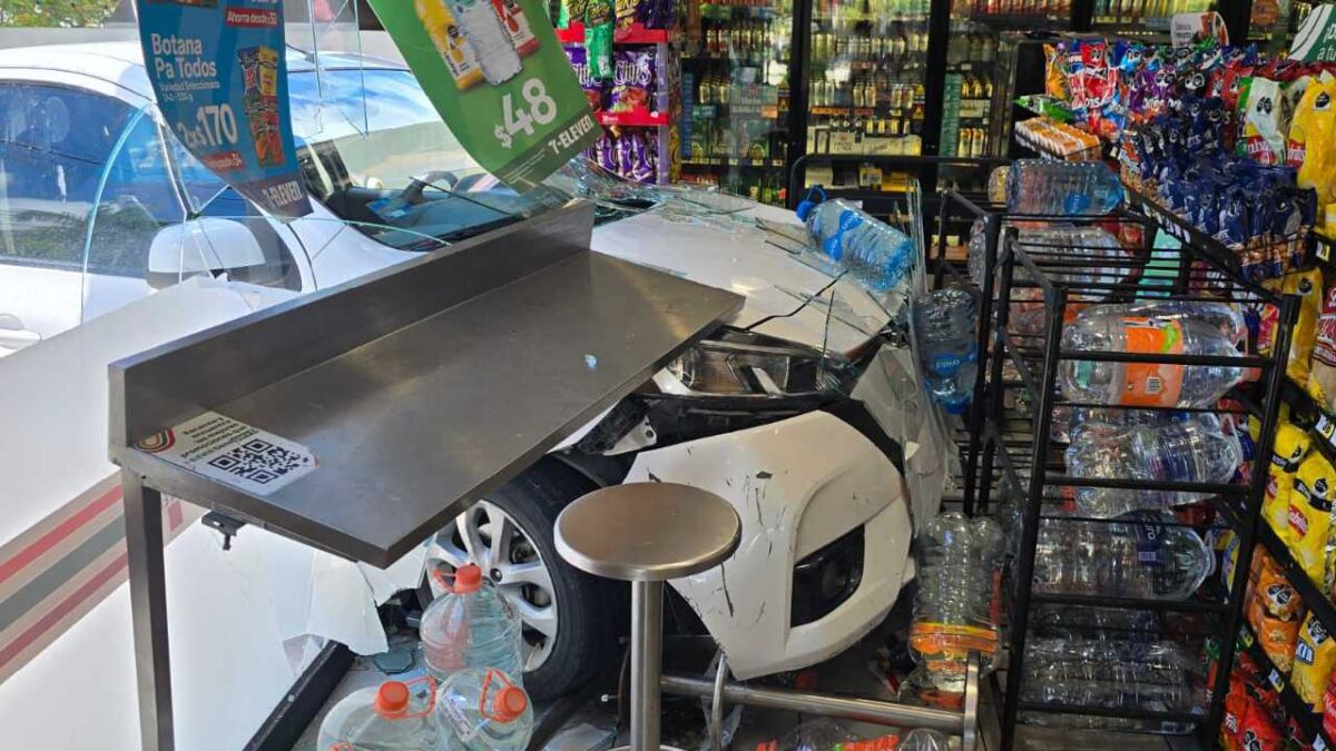 El percance ocurrió en una tienda de Cancún.