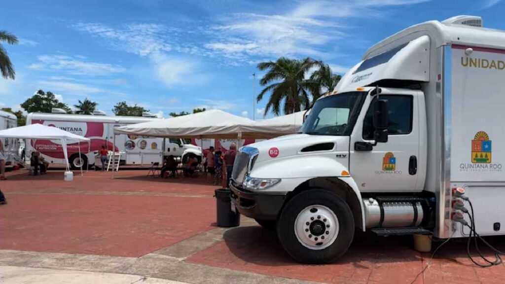 Caravanas de salud en tu comunidad.