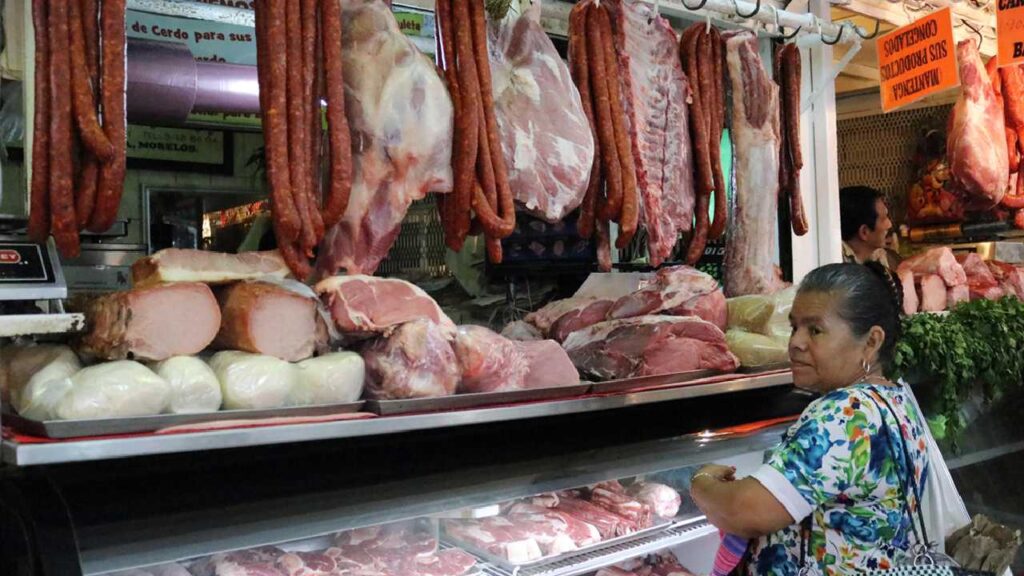 Carne de res y cerdo más caras.