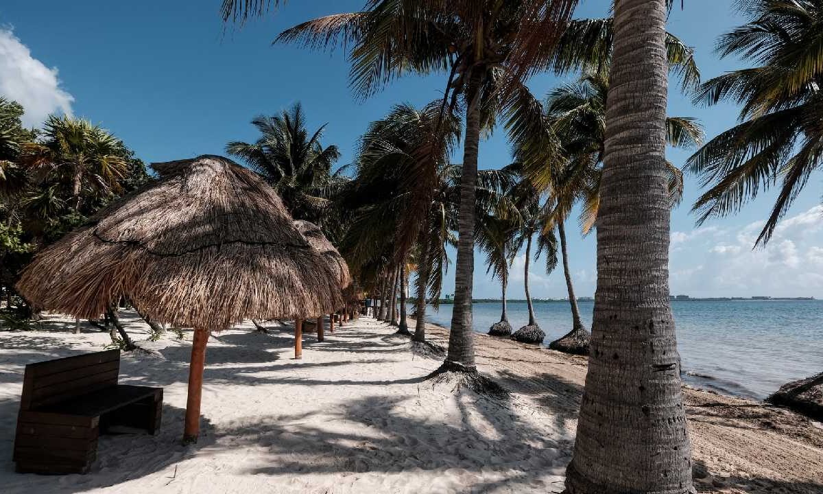 Este lunes el clima en Quintana Roo será caluroso.