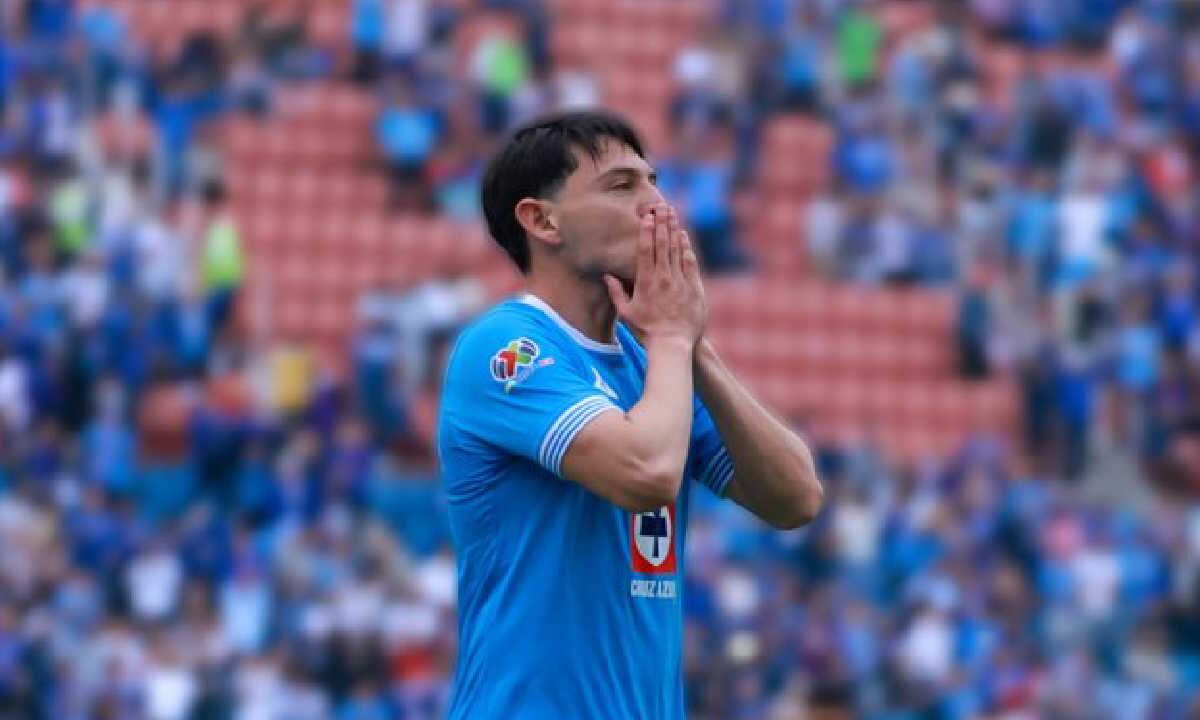 Cruz Azul oficializa salida de Alexis.