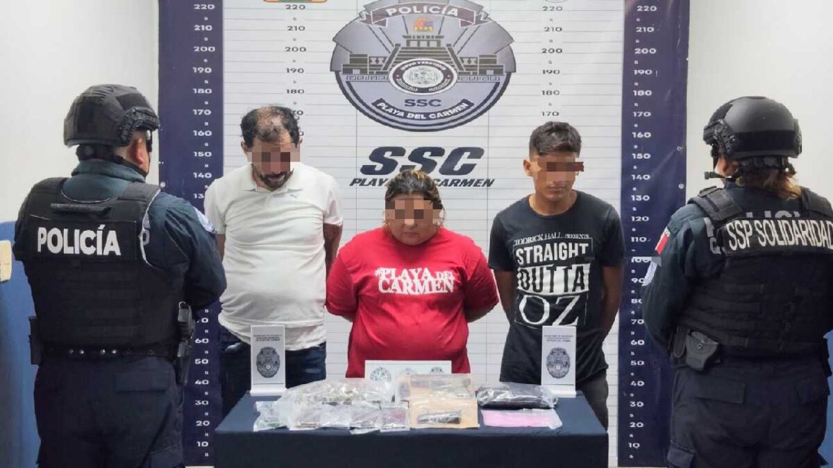 Detenidos en Playa del Carmen con droga y arma.