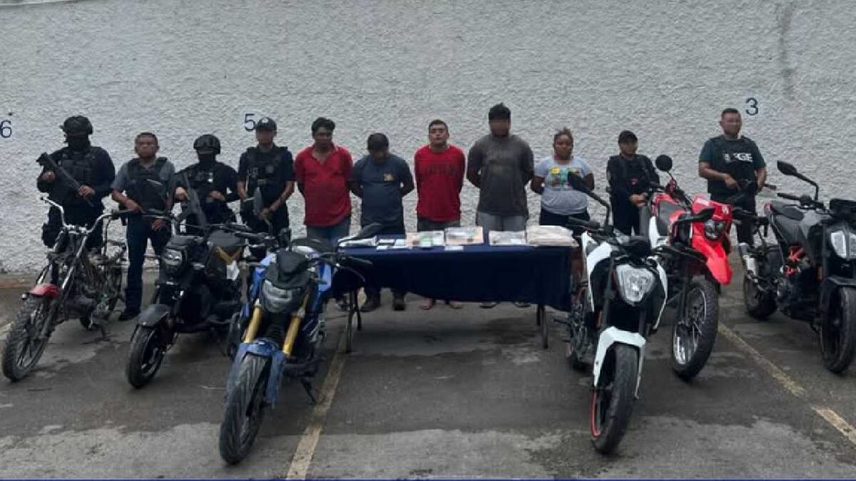 Detienen a 5 individuos en Cancún.