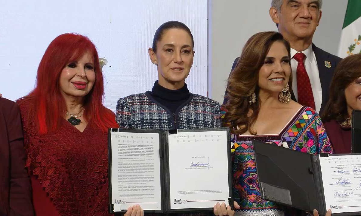 Mara Lezama en la Mañanera del Pueblo.