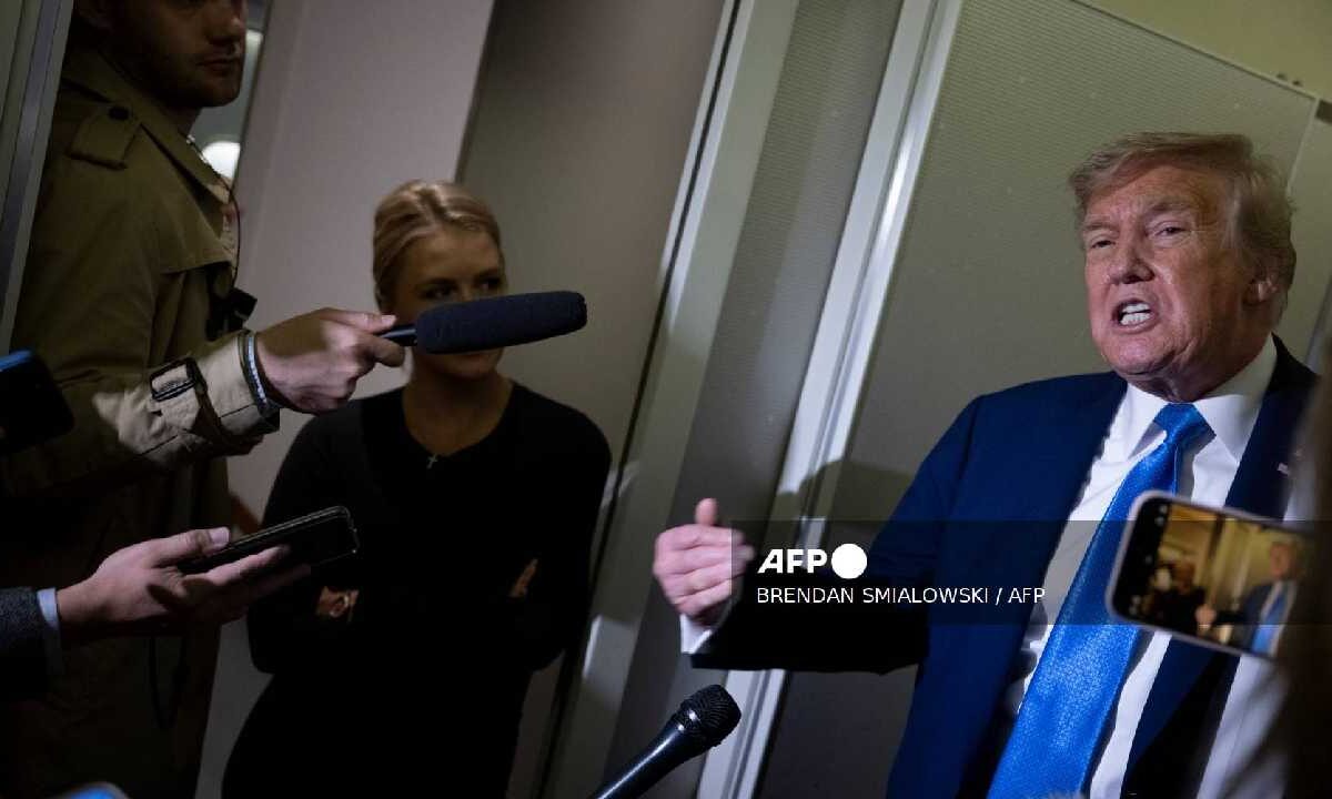 El presidente Donald Trump se involucra en la crisis de Israel con Irán.