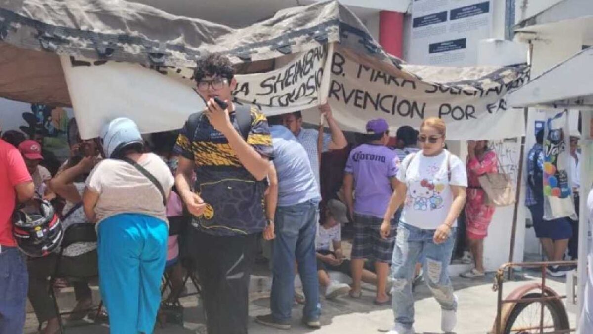 Vecinos de la Colosio, en Playa del Carmen, reciben buenas noticias.