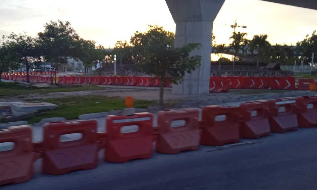 Cierres viales en Cancún por obras.