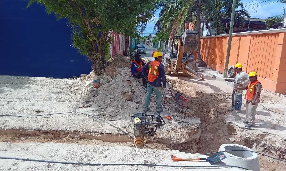 En Cancún hay cierres viales.