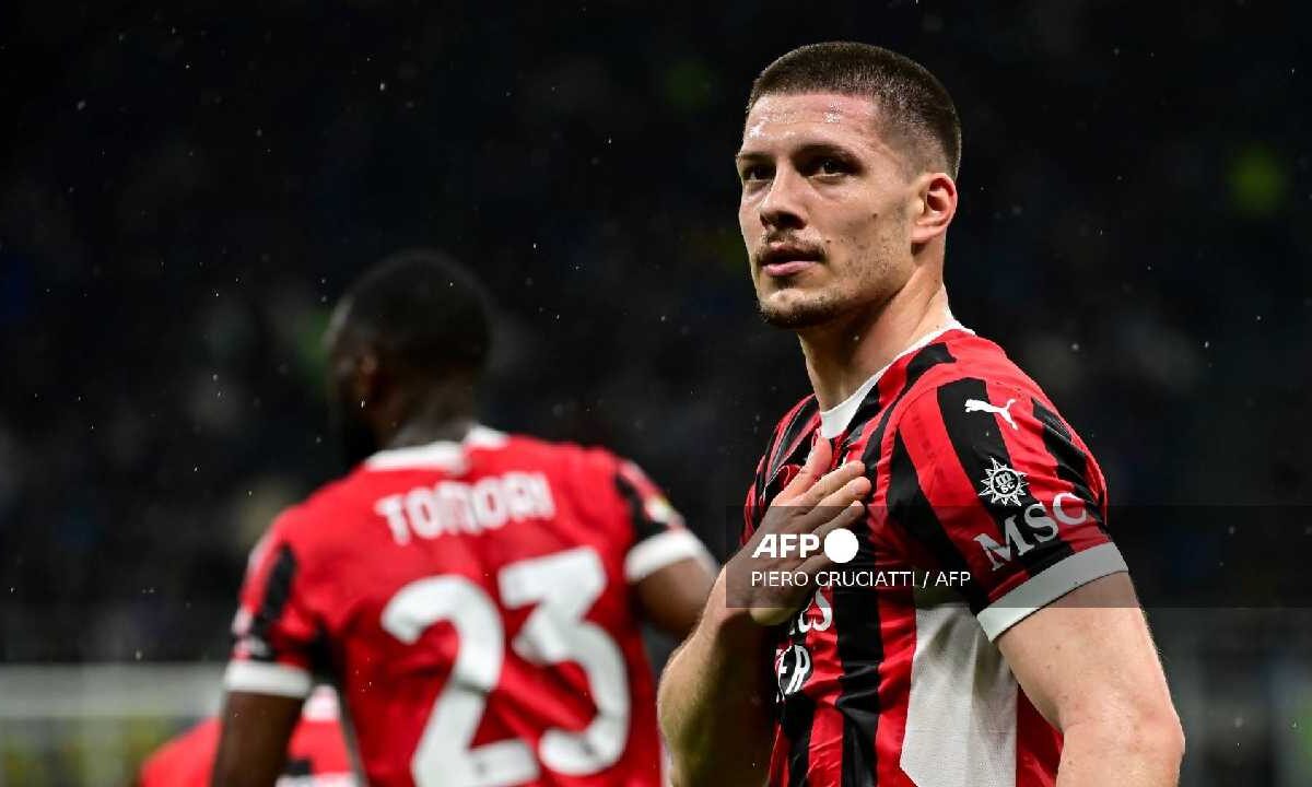 Luka Jović podría jugar en México.