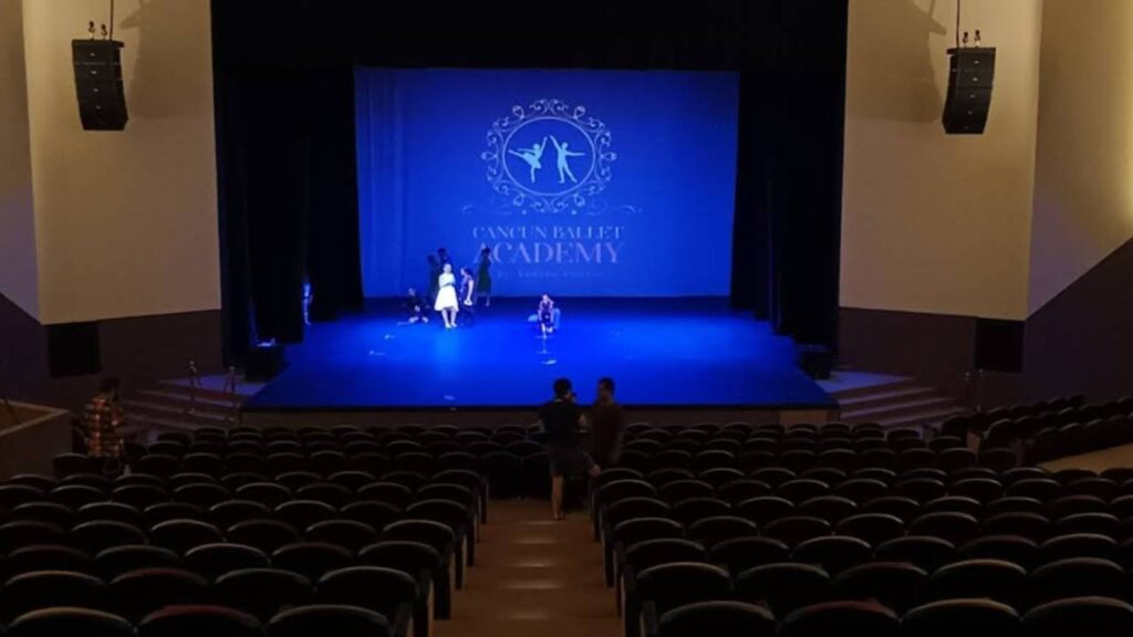 Teatro de la Ciudad de Cancún.