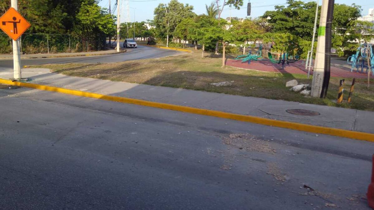 Cierres viales en Cancún.