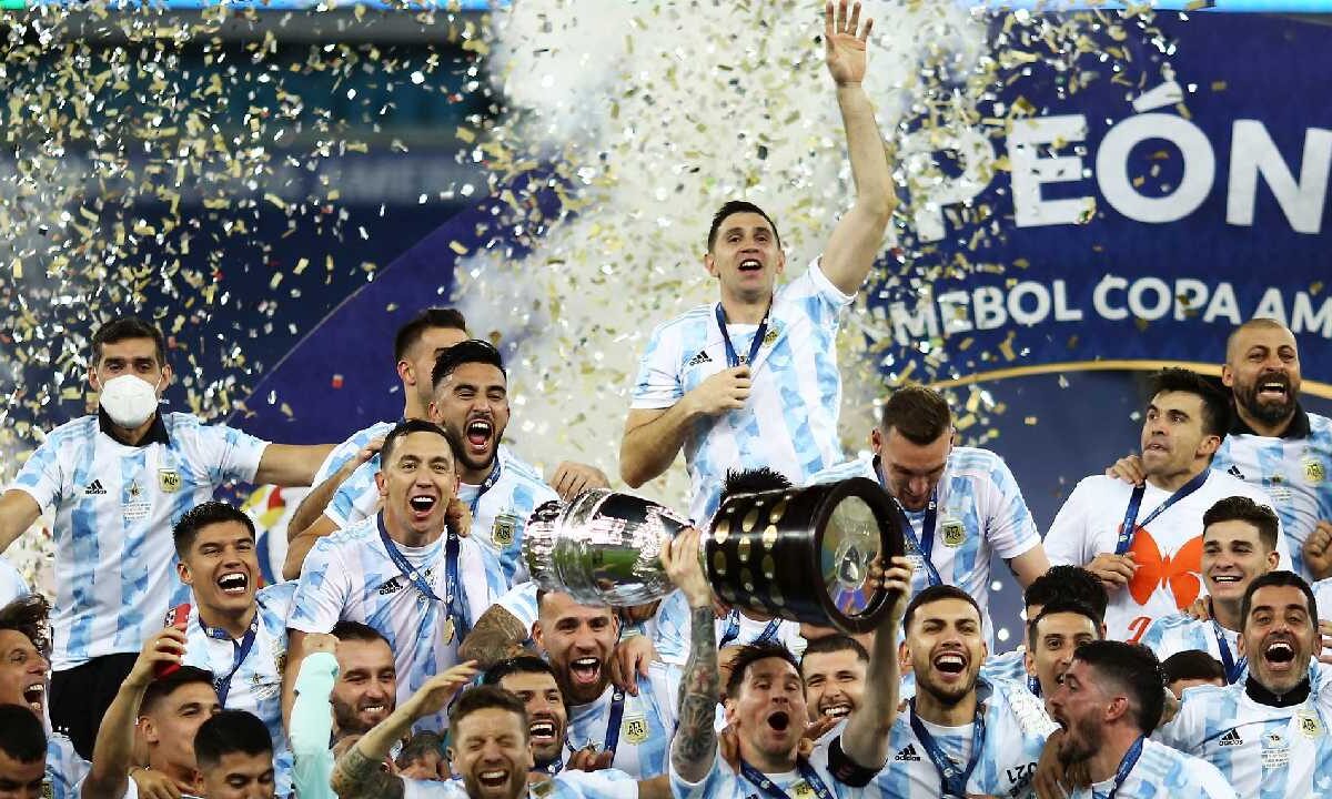 Argentina sigue de líder en el ranking de Fifa.