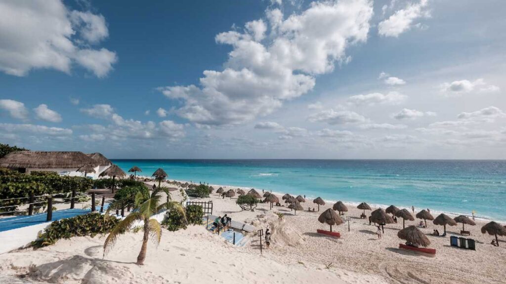 Seguirá el calor en el clima en Quintana Roo.