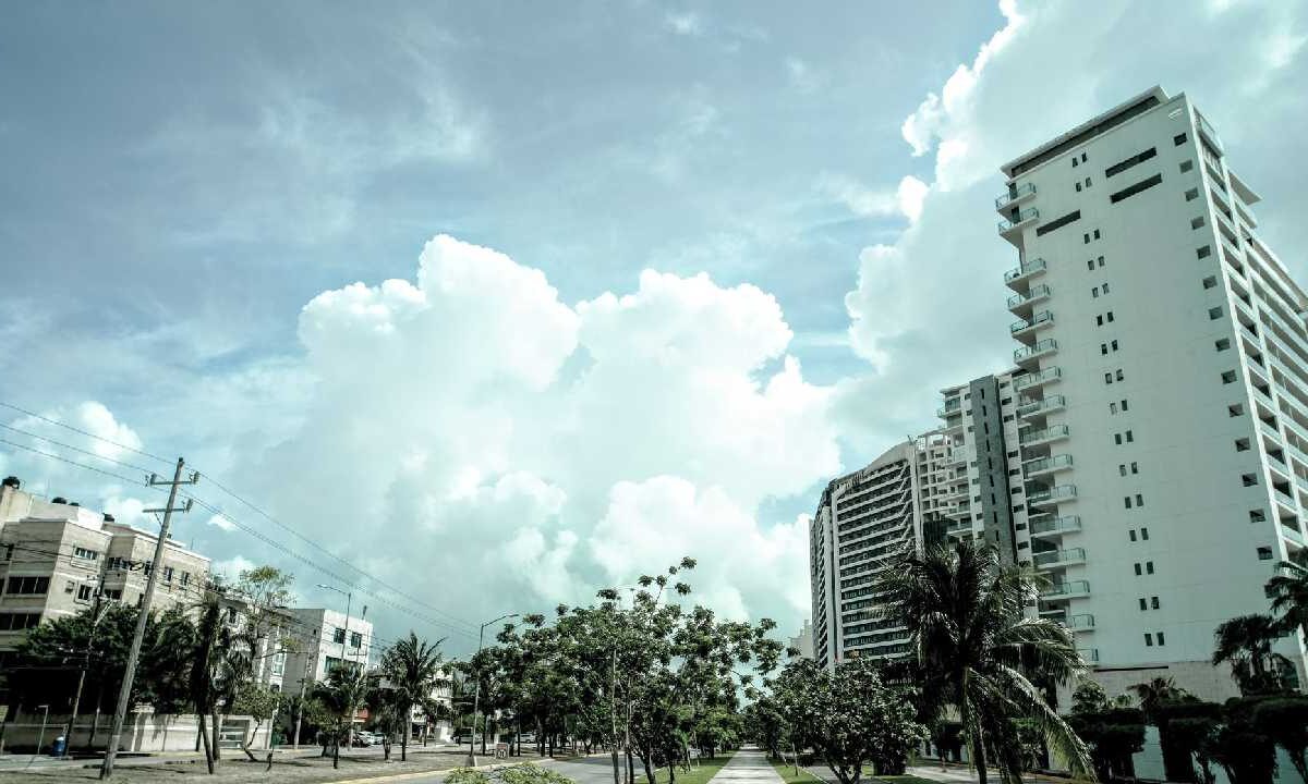 El clima en Quintana roo será caluroso.