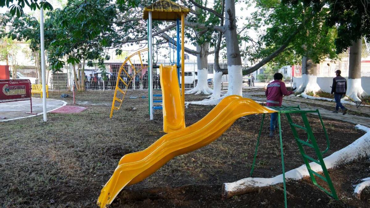 Vecinos de Proterritorio estrenan nueva imagen de parque.