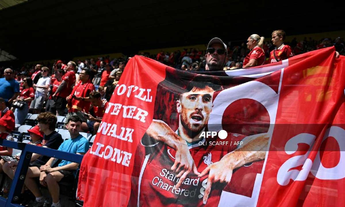 Liverpool honra a Diogo Jota.