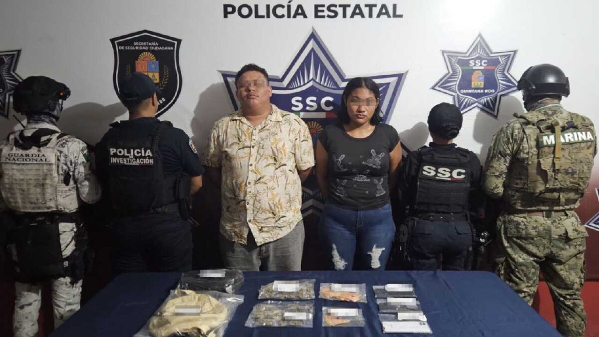 Cae pareja con droga.