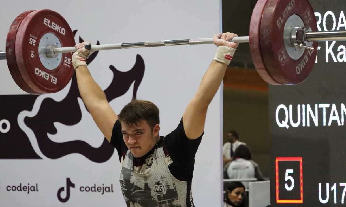 Quintanarroenses brillan en la Olimpiada Nacional.