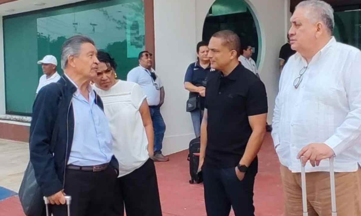 Raymundo King reaparece.