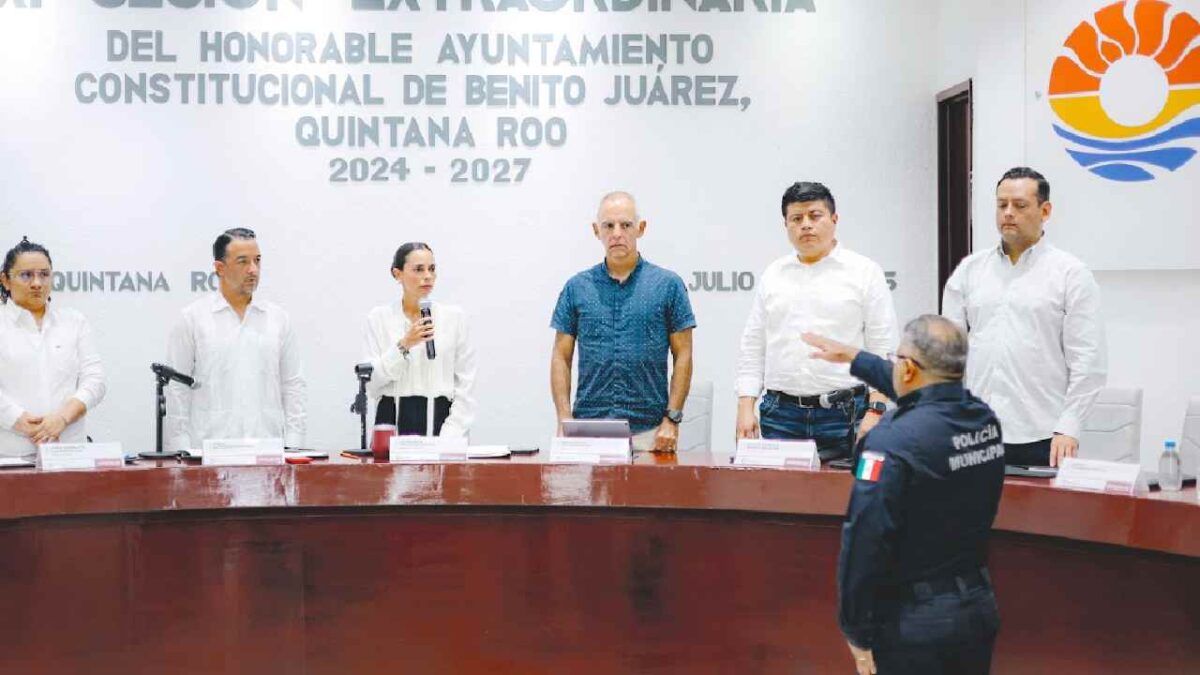 Siguen acéfalos mandos en la policía de Cancún.