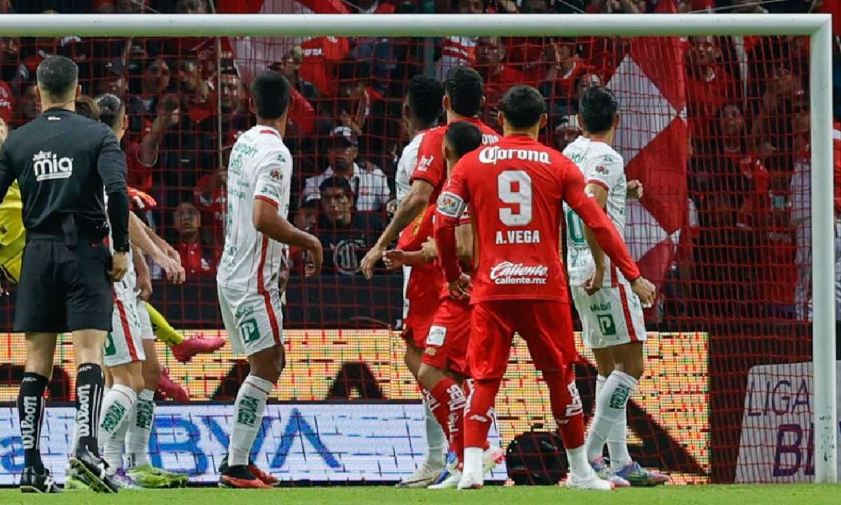 Toluca ganó al Necaxa.