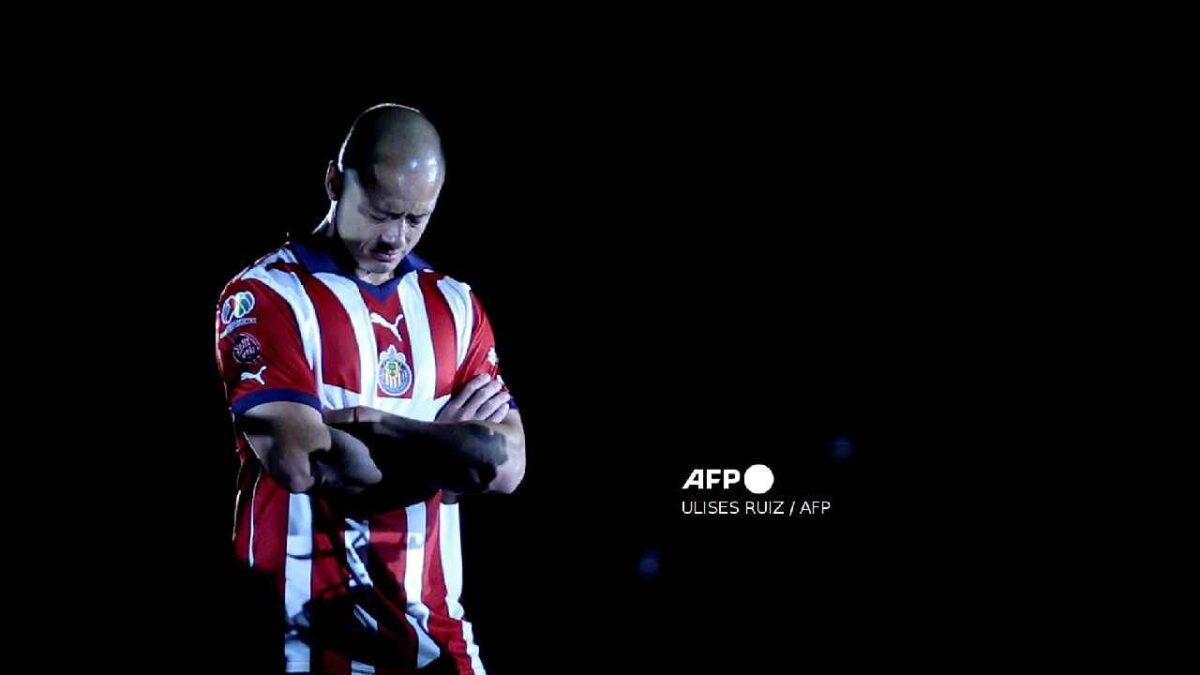 Javier Chicharito Hernández en el ojo del huracán.