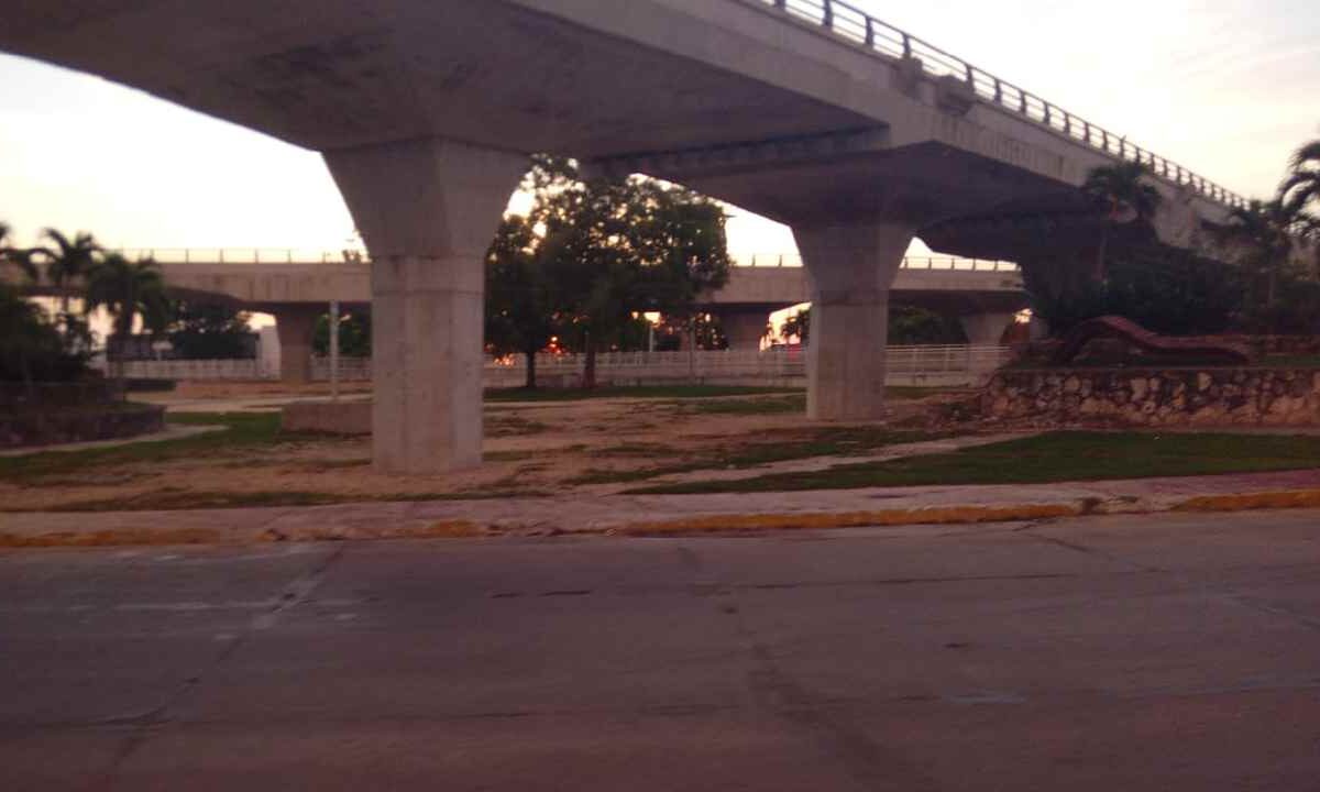 Los cierres viales en Cancún.